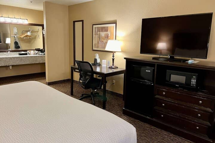 Room 21 of 46